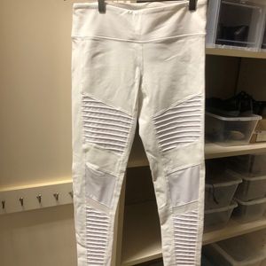 Alo Yoga Moto Legging